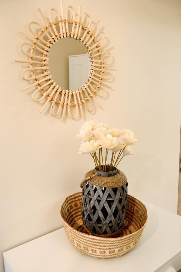 Le Jardin Du Port Apartment Nice Bagian luar foto