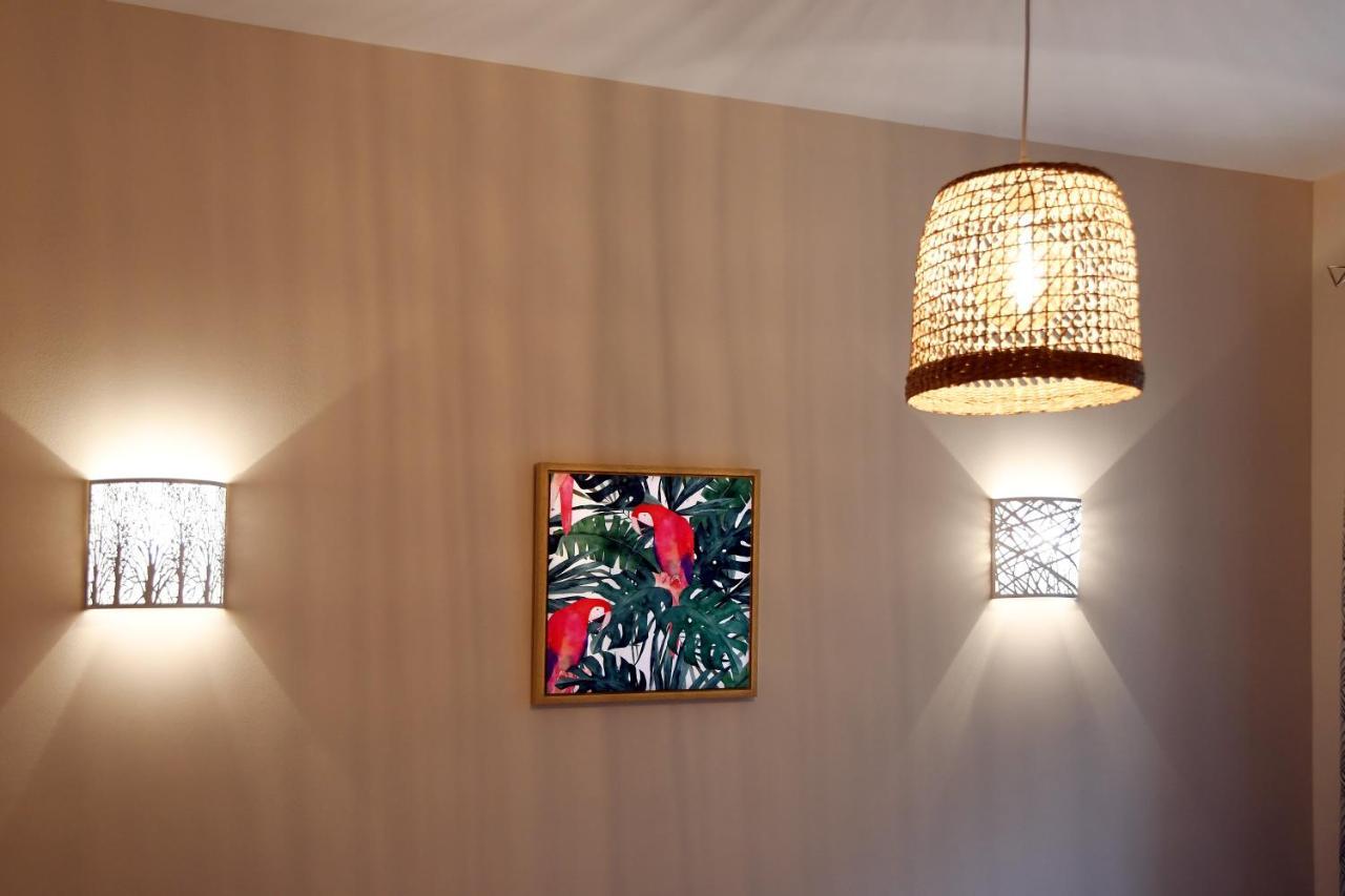Le Jardin Du Port Apartment Nice Bagian luar foto