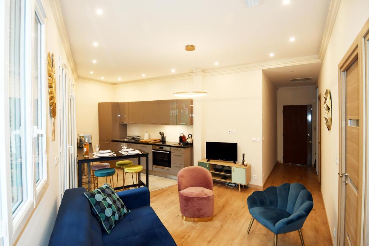 Le Jardin Du Port Apartment Nice Bagian luar foto