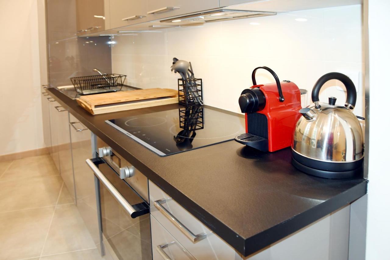 Le Jardin Du Port Apartment Nice Bagian luar foto